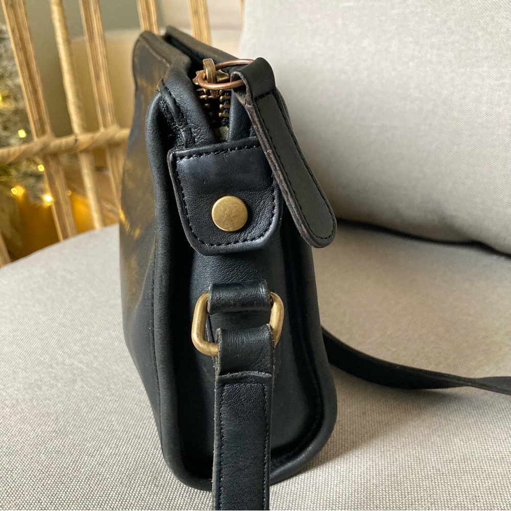 🔥SALE🔥Vintage Coach Taylor Crossbody Black Leather Bag 9944 USA Made Heritage - Picture 5 of 13